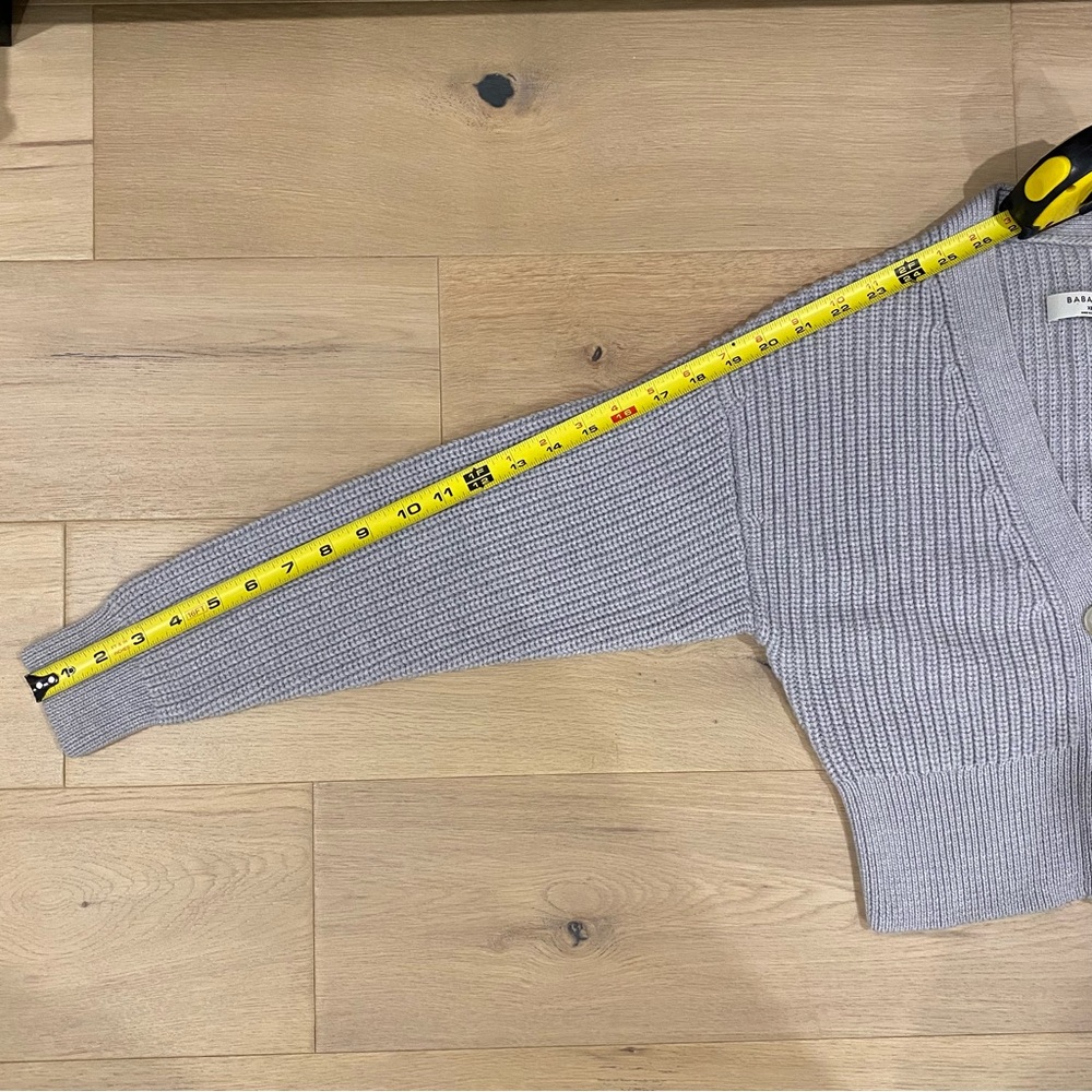 Aritzia | Wilfred Grey “Canberra” Cropped Wool Cardigan🩶 - Picture 12 of 14